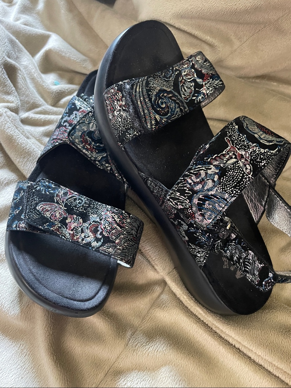 Allegria Paisley Sandals with adjustable secure closures